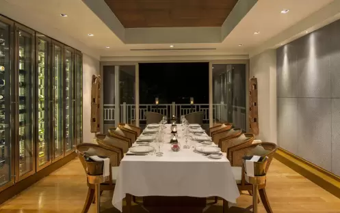 THE GRILL FAMILY DINING